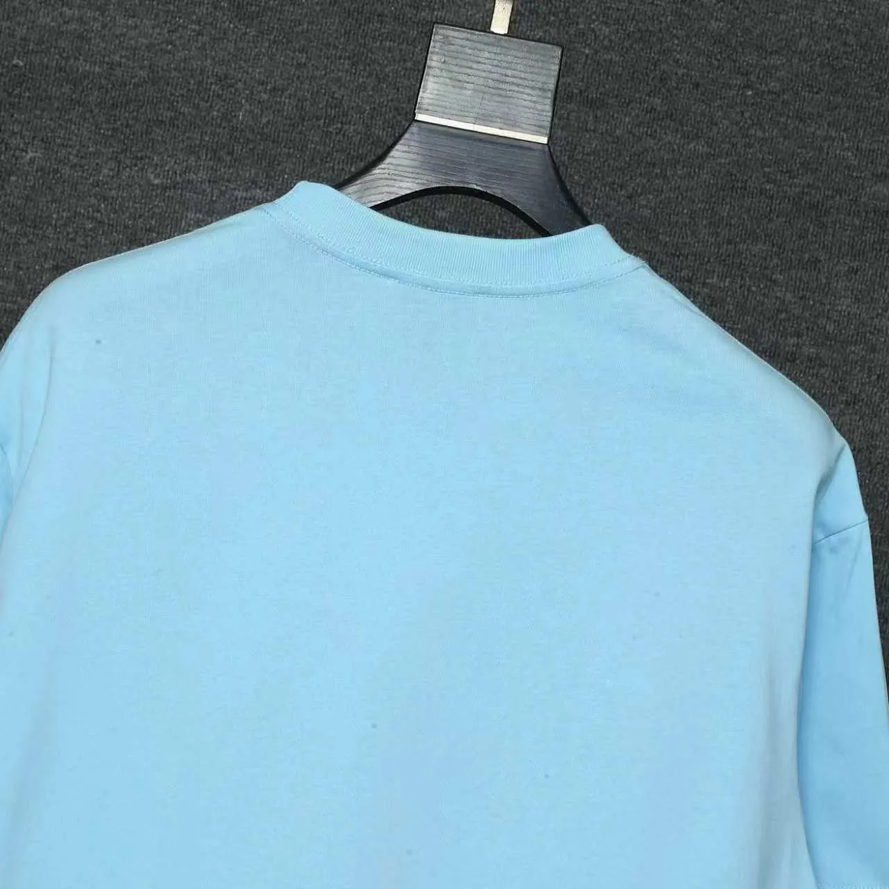 26ss CASABLANCA original printing process short-sleeved T-shirt original development using high-density double yarn pure cotton fabric upper body soft and comfortable color Black White Dark Green color Orange Pink Blue Royal Blue color cigarette powder 8 colors Sizes S M L XL